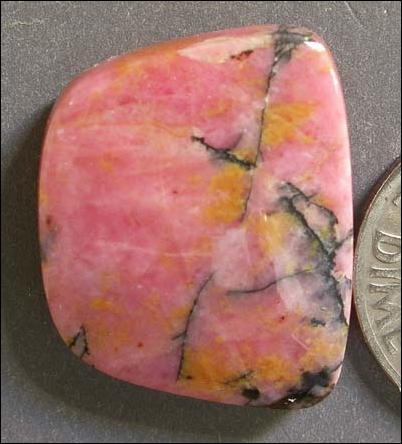 RHODONITE DESIGNER CABOCHON (USA) – 20.71 ct.